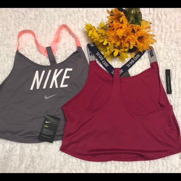 💕Nike Dri fit Crop Top💕 - Picture 2 of 3